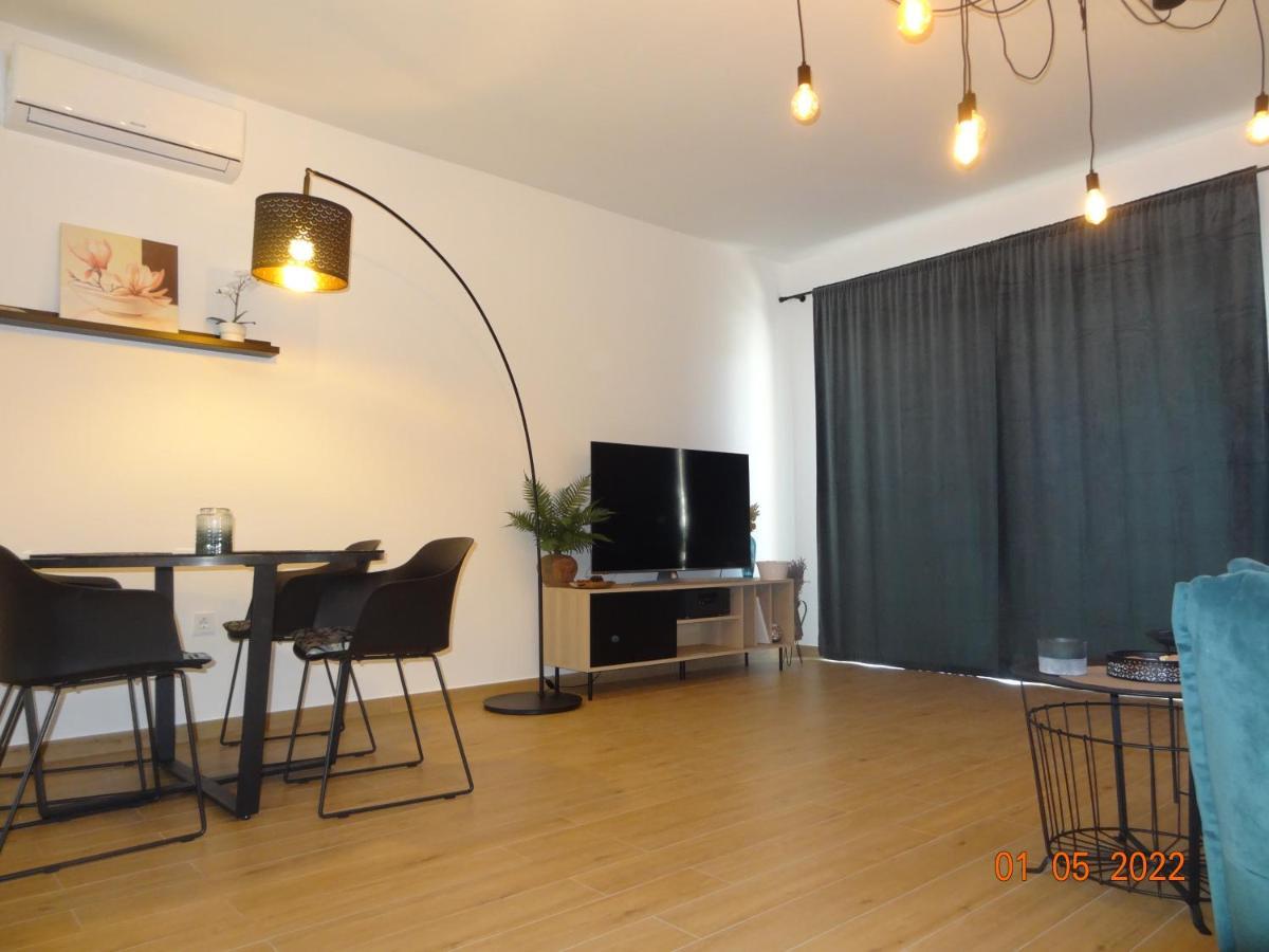 Fantazija Apartman Vodice Kültér fotó